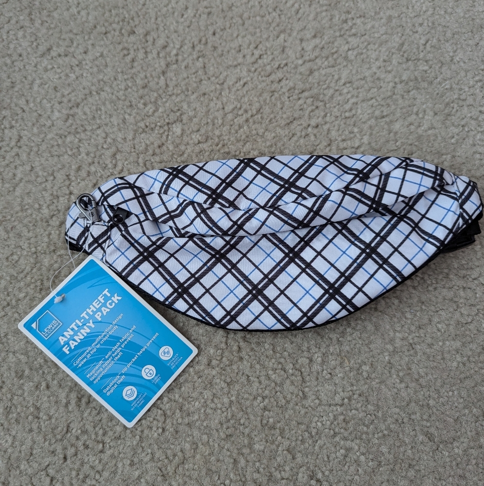 Lewis N. Clark Anti-Theft Fanny Pack